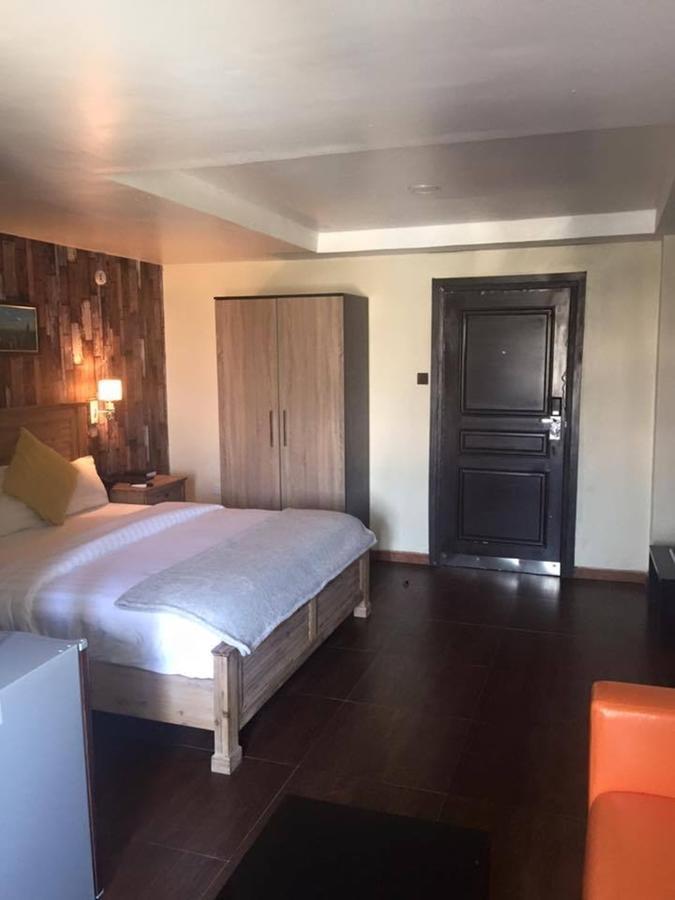 Villa Toscana Hotel And Suits Lagos Dış mekan fotoğraf