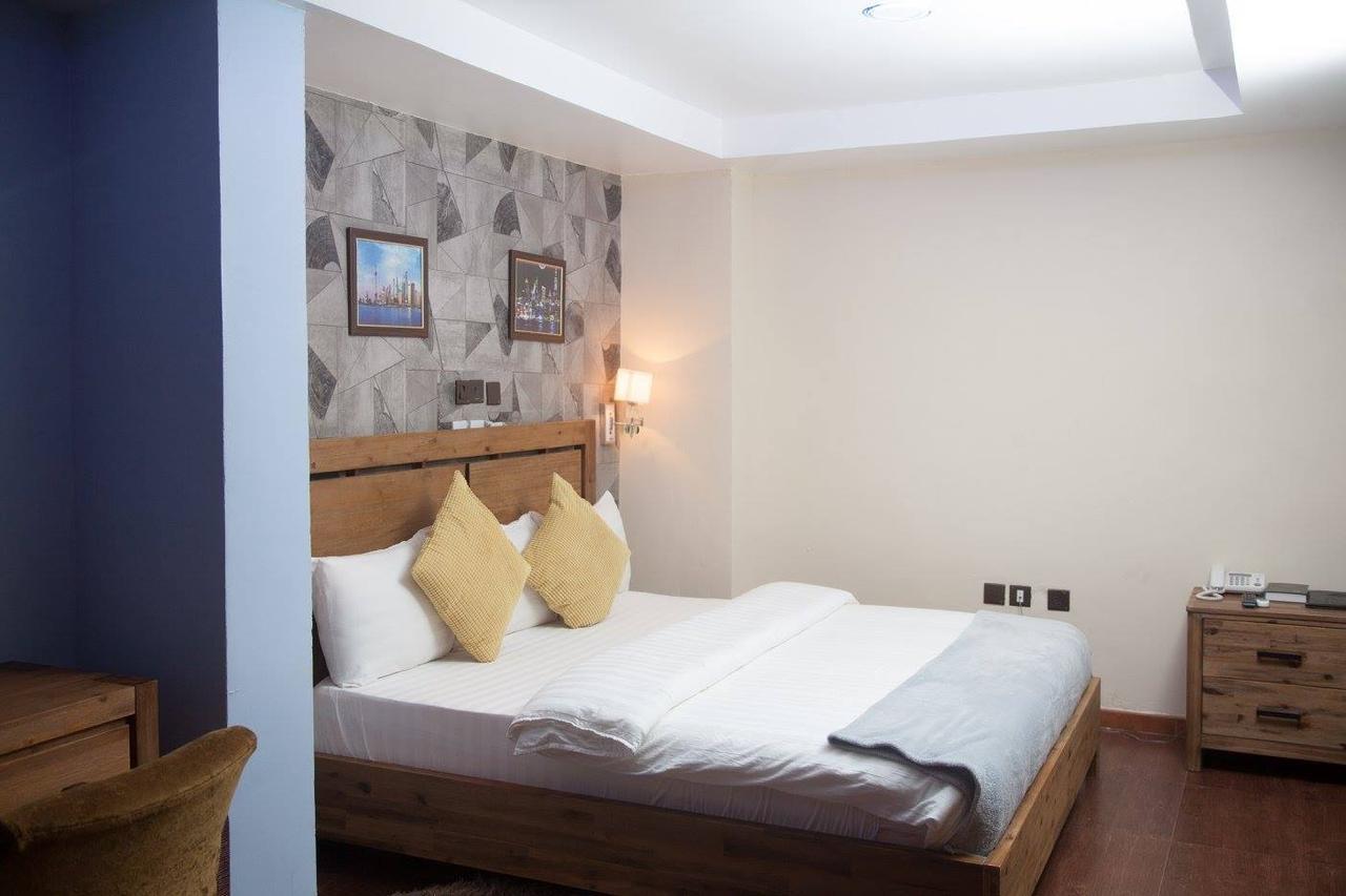 Villa Toscana Hotel And Suits Lagos Dış mekan fotoğraf