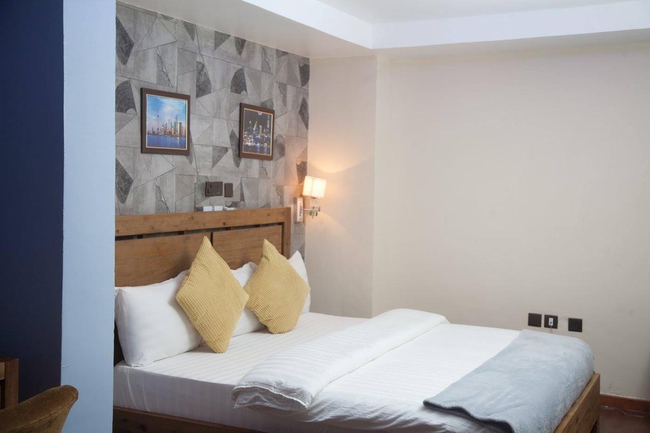 Villa Toscana Hotel And Suits Lagos Dış mekan fotoğraf