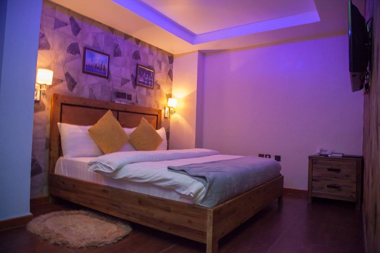 Villa Toscana Hotel And Suits Lagos Dış mekan fotoğraf