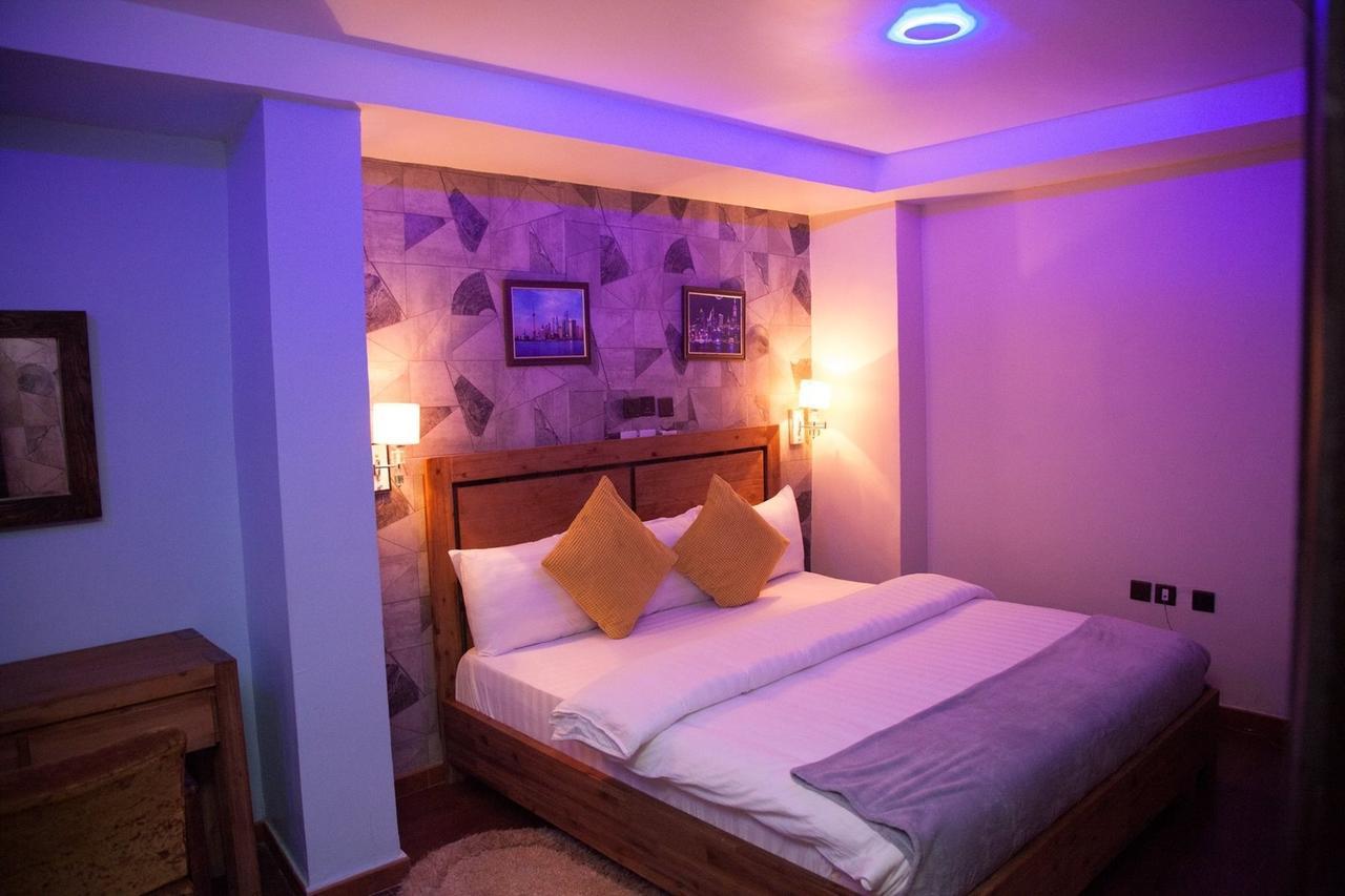 Villa Toscana Hotel And Suits Lagos Dış mekan fotoğraf